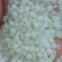 گرانول بی رنگ تزریقی